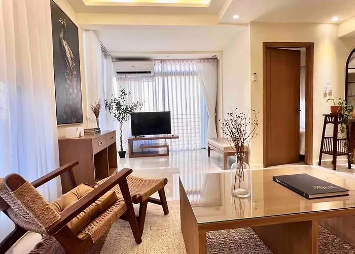 3 Bedroom Beautiful And Spacious Penthouse In Makati Manila