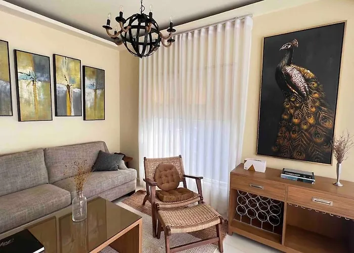 3 Bedroom Beautiful And Spacious Penthouse In Makati Apartment Manila